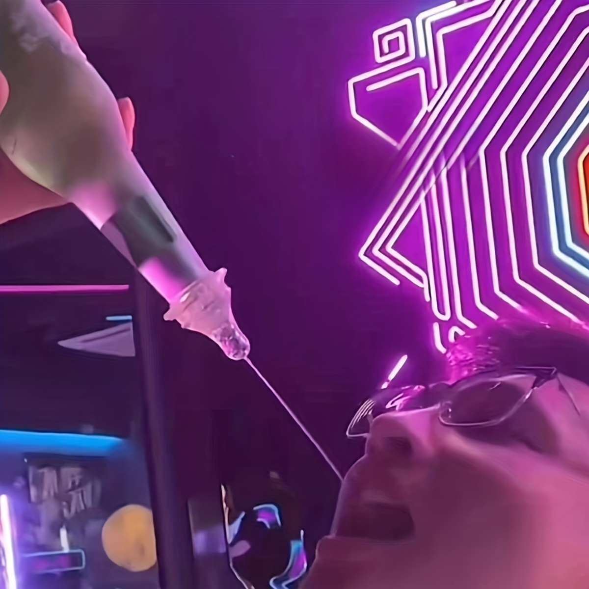 실리콘 젖꼭지 병뚜껑 성인용 밀주스 마시기용 젖꼭지 맥 - Party Games Adults Drinking 리뷰 및 가격